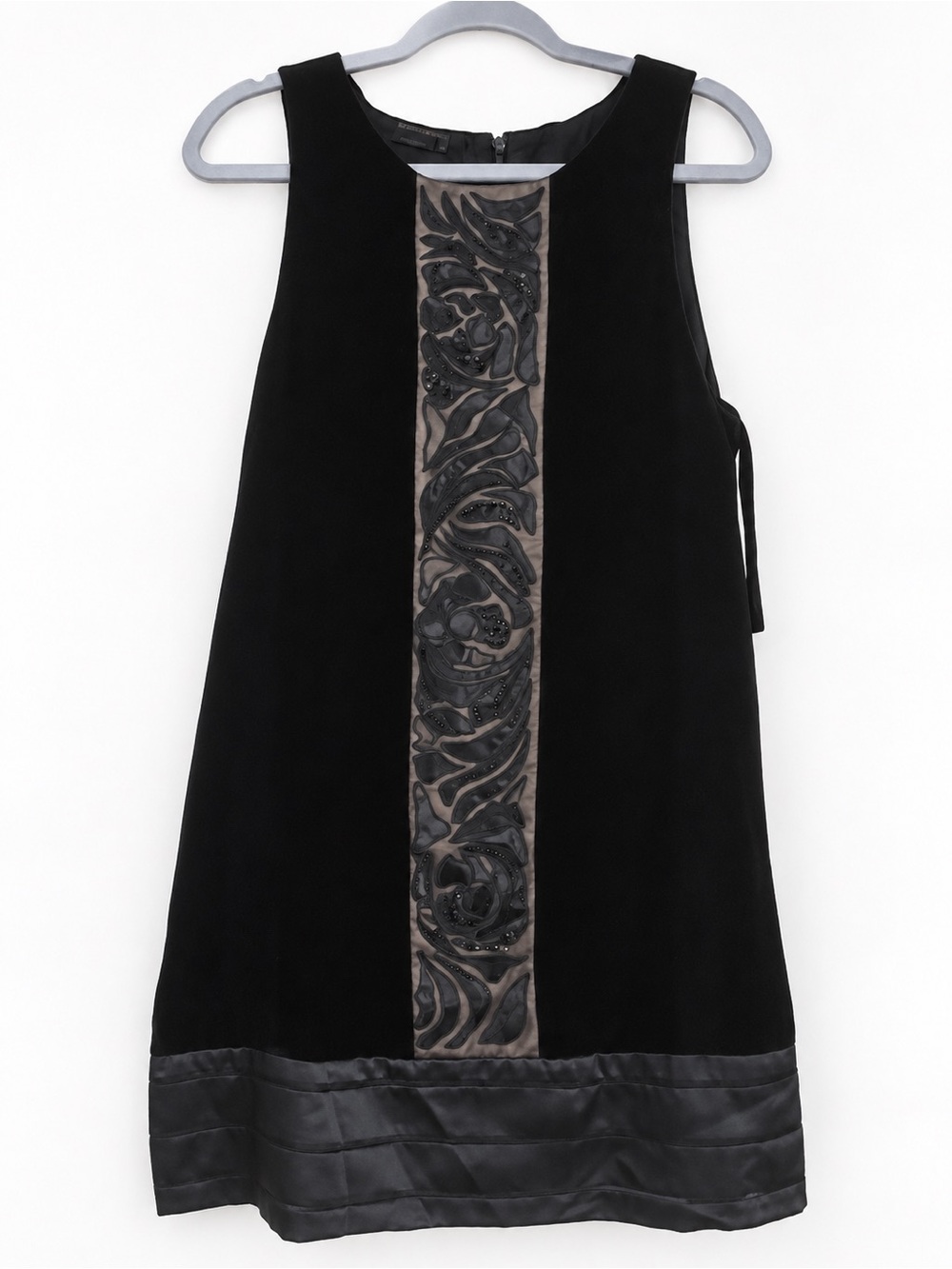 BCBGMAXAZRIA Black Silk Blend Beaded Appliqué Shift Dress Women’s Size 10
